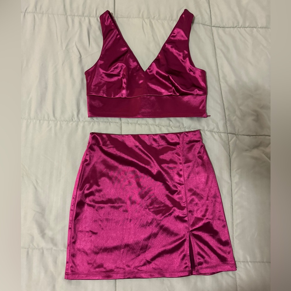 Elegant Satin Two-Piece Skirt Set in Red